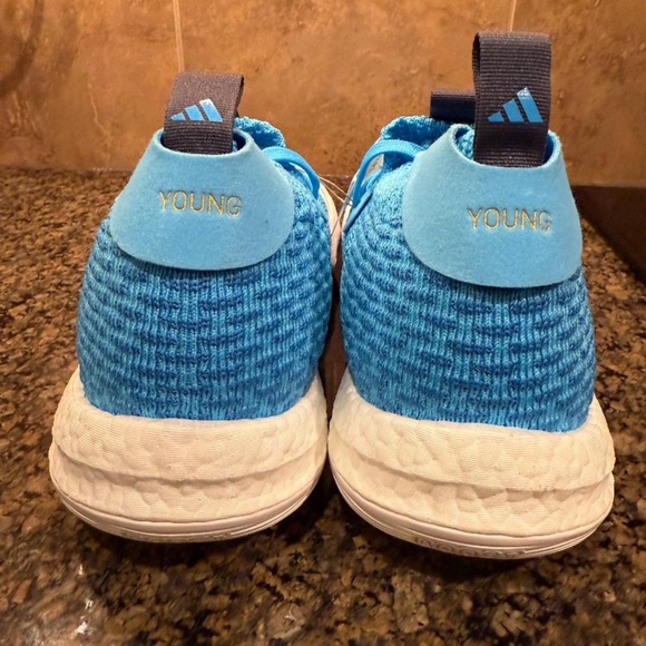 NEW - Adidas Trae Young 2.0 Basketball Shoes In Sky Rush Size 14.5 - Picture 4 of 4